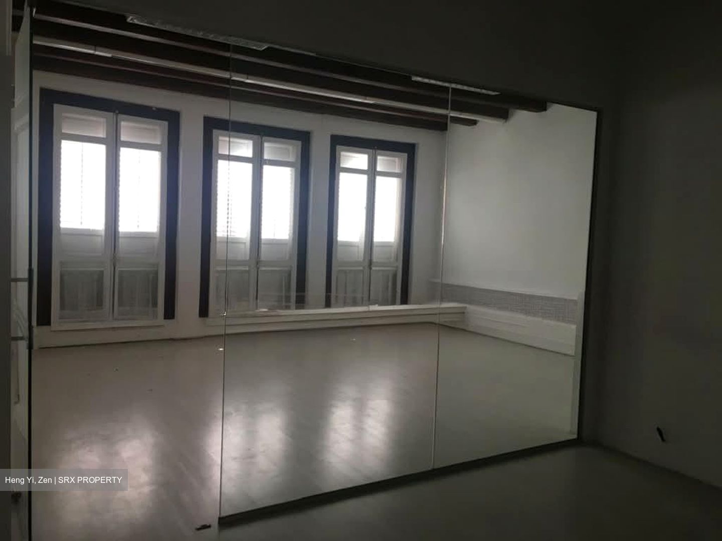 Amoy Street (D1), Office #554265361